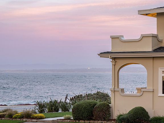 3rd image of 1051 Ocean View Blvd