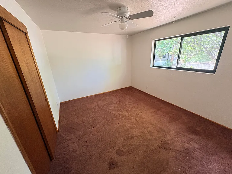2804 N Jamison Blvd — Photo 14