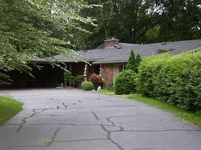 3820 W Walmont Rd photo 1