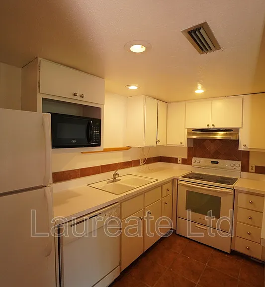 9725 E Harvard Ave #Z409 — Photo 7
