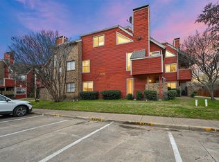 9825 Walnut St #206, Dallas, TX 75243