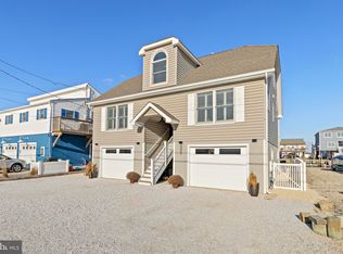 292 Heron Rd, Tuckerton, NJ 08087