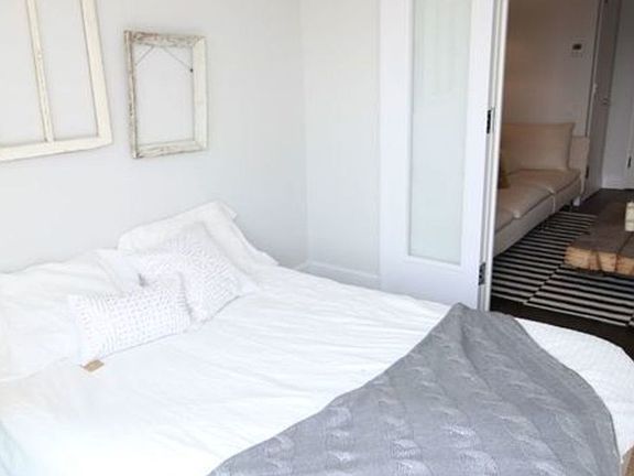 4th image of 146 Meserole St #3G1