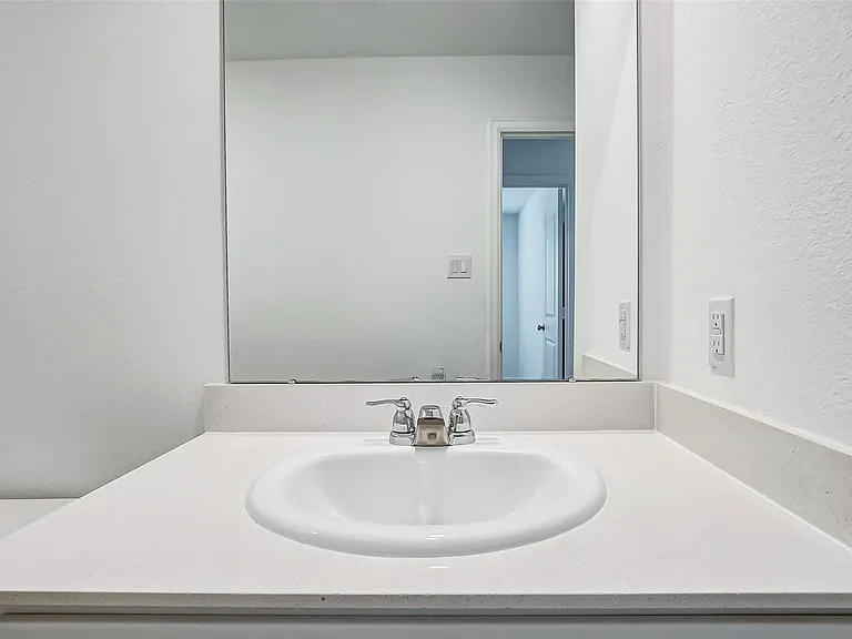 1495 Twilight Green Dr — Photo 23