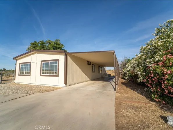13560 Nassau Dr, Victorville, CA 92395