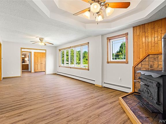 5th image of 8327 Indian Falls Rd