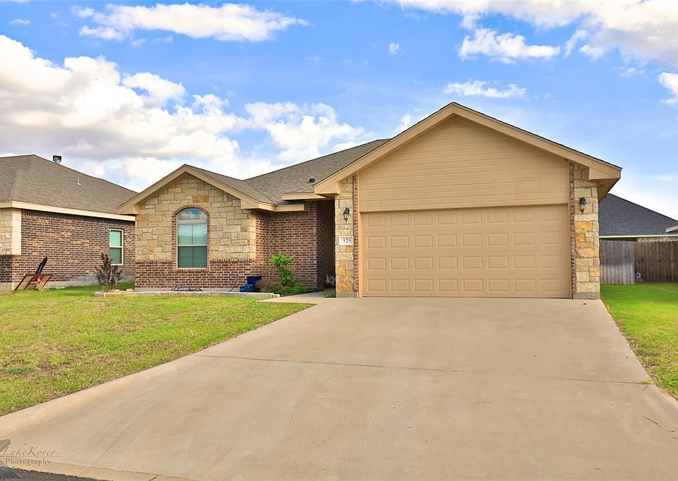 1st image of 325 Miss Ellie Ln