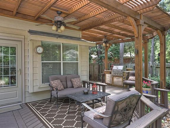 How about a place to drink your morning java?