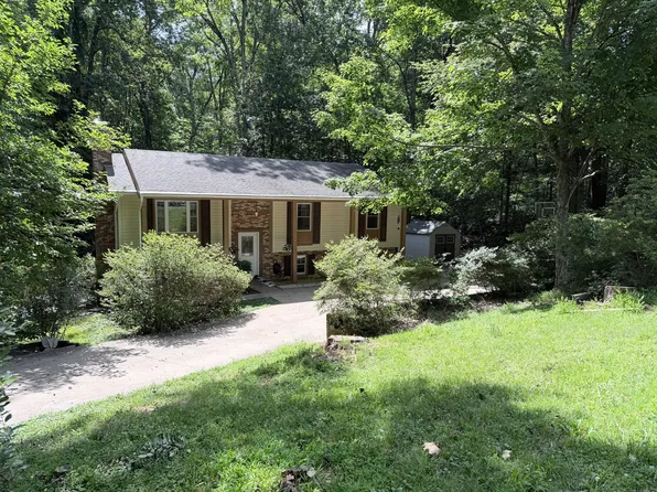 11039 Timberview Dr, Manassas, VA 20111