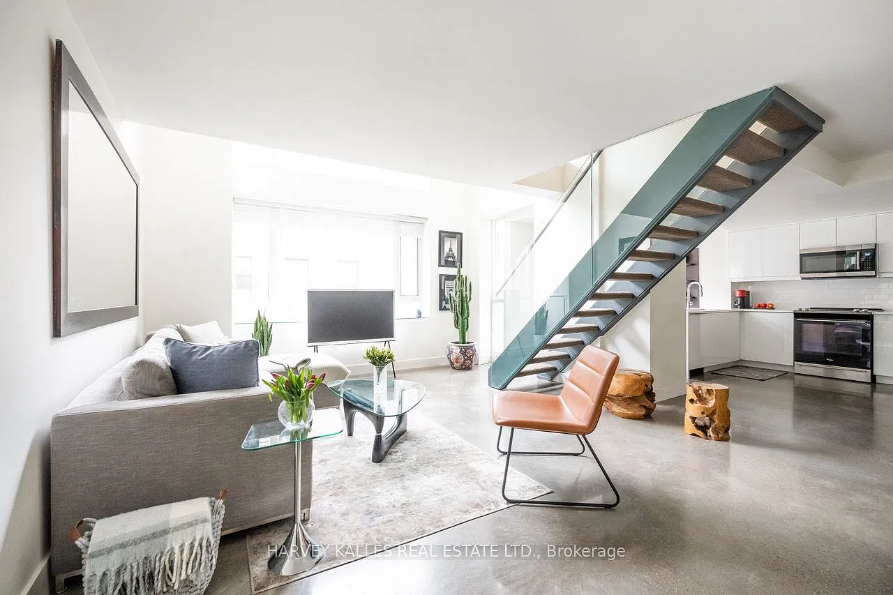 2 bed, $7,000 — Photo 1