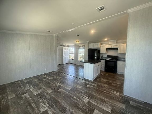4th image of 4125 Park St N Lot 627