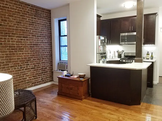 Rented by Compass | media 13