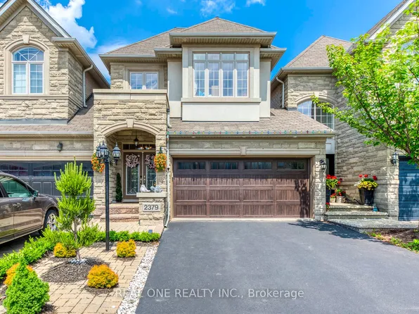 2379 Wasaga Dr, Oakville, ON L6H 0B7