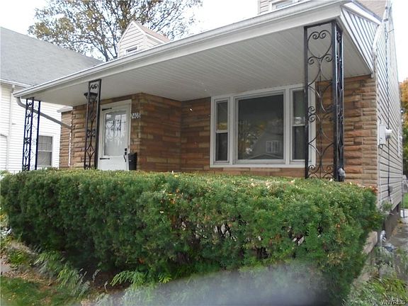 2nd image of 2408 Willow Ave