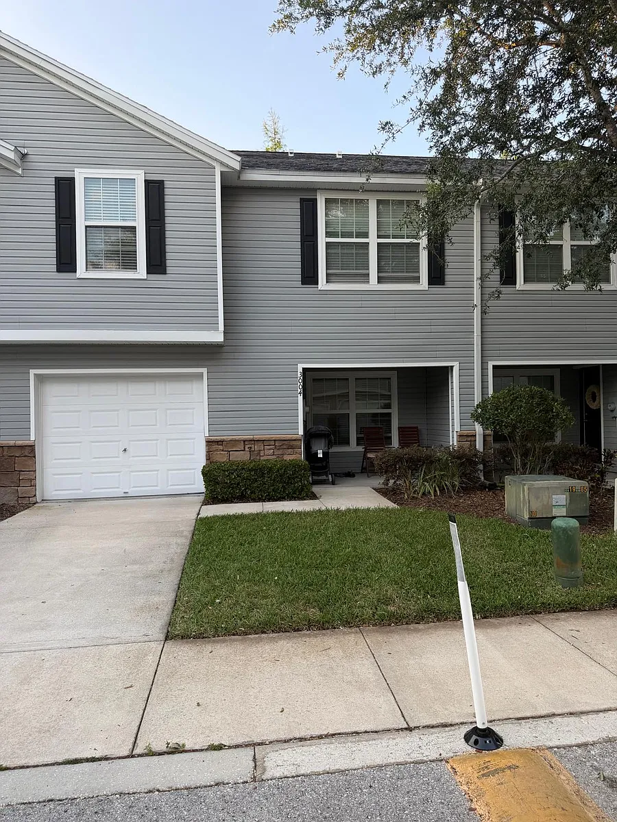 Building Photo - 3004 Mojave Oak Dr