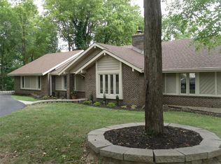 14783 Greenloch Ct, Chesterfield, MO
