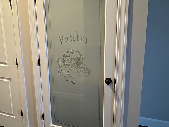 5th image of 56 South St #2307