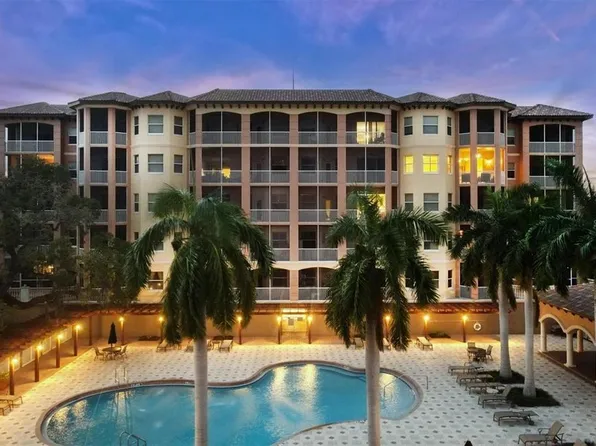 5591 Cannes Cir APT 503, Sarasota, FL 34231