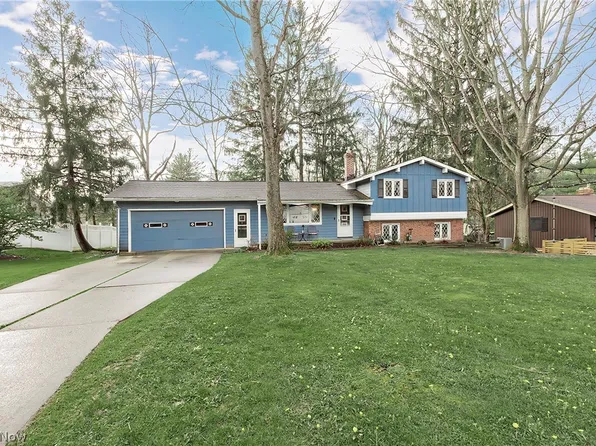 2526 Harris Rd, Broadview Heights, OH 44147