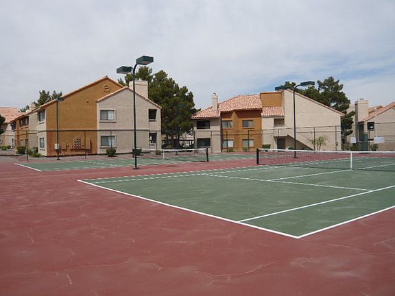 3rd image of 5062 S Rainbow Blvd Unit 202