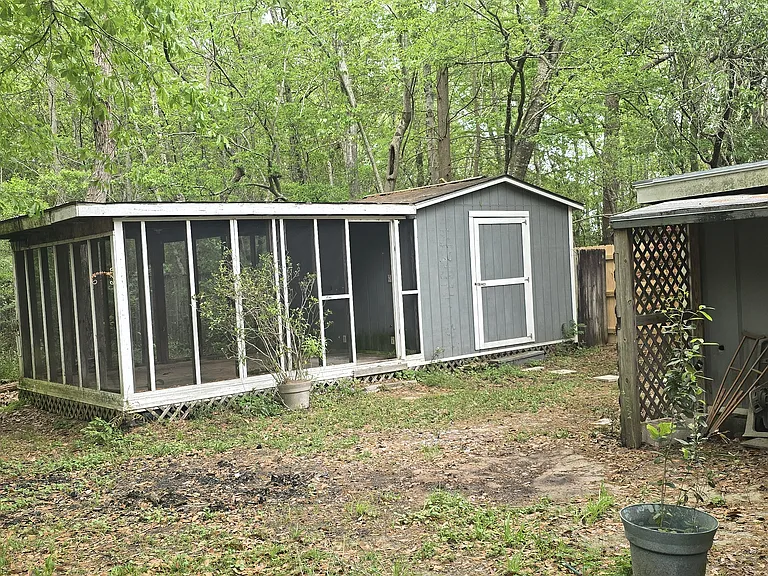 3254 Delarue Dr — Photo 11