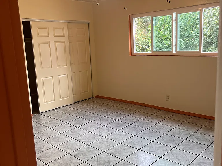 3048 E 60th Pl — Photo 12
