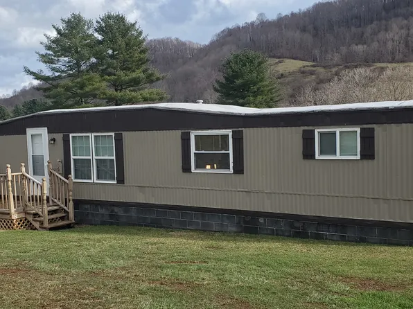 416 Cavitts Creek Rd, North Tazewell, VA 24630