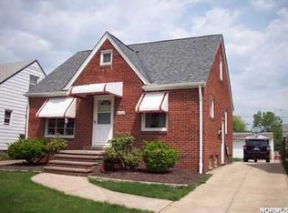 8106 Theota Ave, Parma, OH