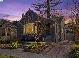 1371 Trestle Glen Rd, Oakland, CA 94610