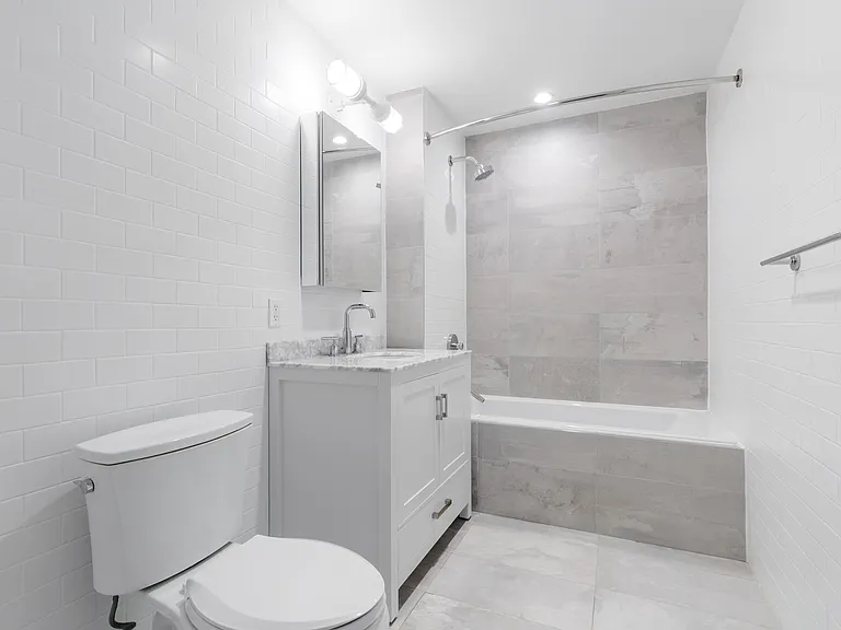 387 Manhattan Ave #6-C — Photo 6