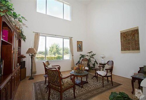 2nd image of 1037 Laurel Fig Dr