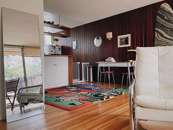 5th image of 2953 Effie St APT 1