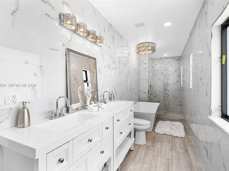 2301 E Las Olas Blvd — Photo 39