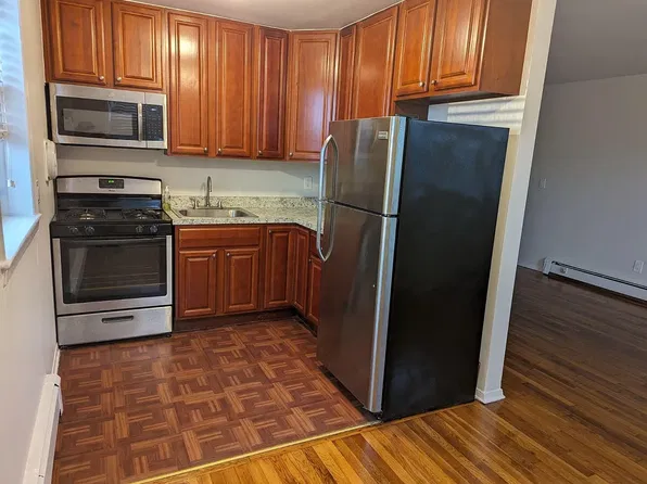 (undisclosed Address), Roselle Park, NJ 07204