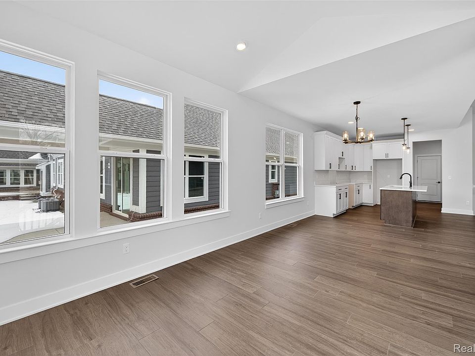 1458 Turner Dr #5, photo 11