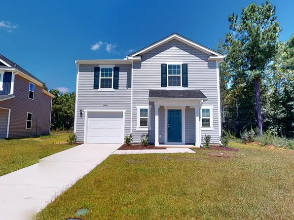 153 Maple Tree Ln, Clayton, NC 27527