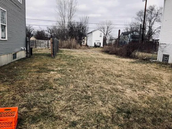 217 Ferris St, Highland Park, MI 48203