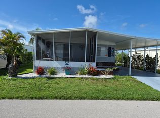 523 Avanti Way Blvd, North Fort Myers, FL 33917