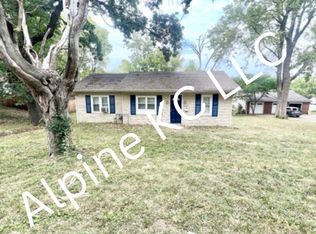 712 E Devon St, Independence, MO 64055