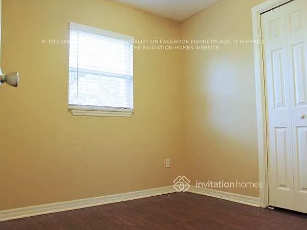 147 Burns Ave — Photo 6