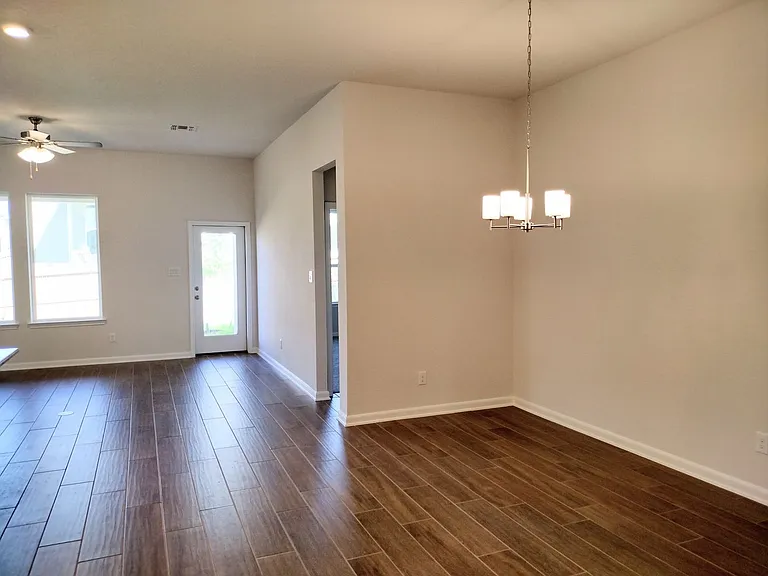 10511 Briceway Bay — Photo 9