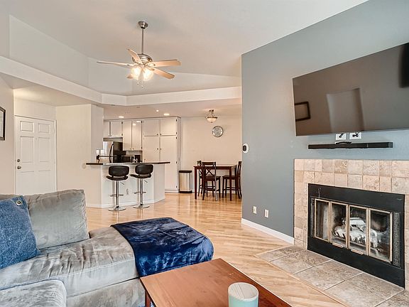 2nd image of 7287 Camino Degrazia Unit 9