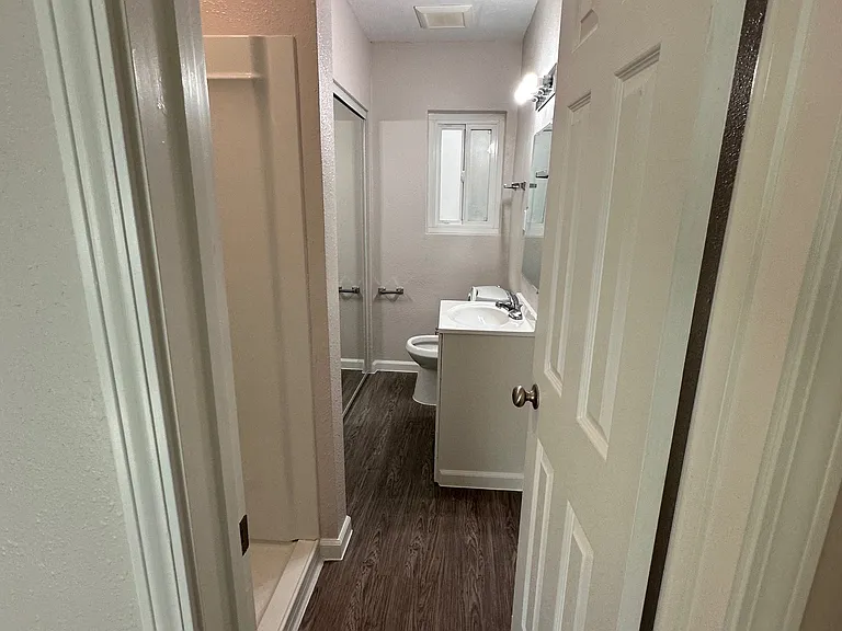 7744 Reseda Blvd #24 — Photo 9
