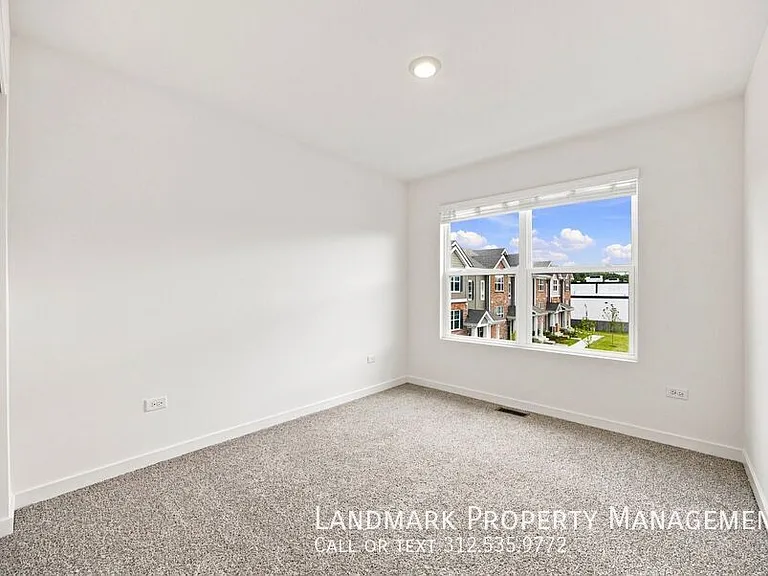 17389 Ulster Dr — Photo 17