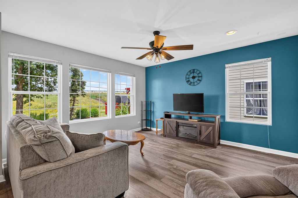16709 S Morel St, Lockport, IL - View 2