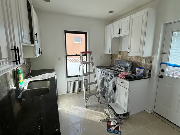 (undisclosed Address), Brooklyn, NY 11235