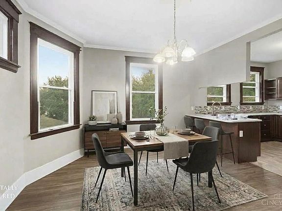 3rd image of 4767 Highridge Ave