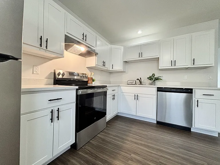 Sundale Townhomes — Photo 47