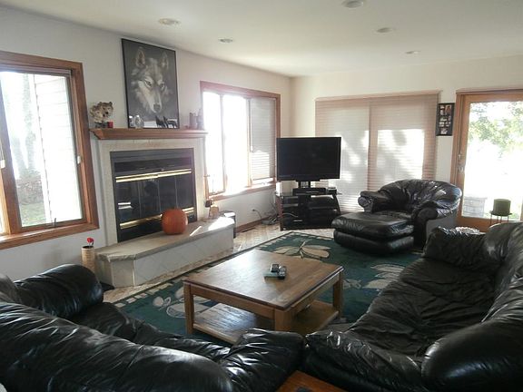 4th image of 41755 N Lotus Ave