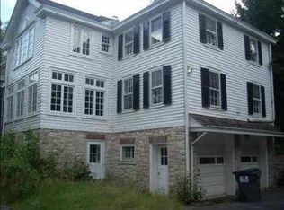 16 The Crossways, Troy, NY 12180